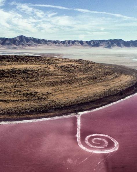 Robert Smithson, Spiral Jetty 🌀 Rozel Point, 1970 #slowroads | Instagram post from SLOW ROADS (@slow_roads) Robert Smithson, Visit Utah, Bio Art, Newfoundland And Labrador, Basque Country, Landscape Projects, Land Art, Museum Of Fine Arts, Spring Day