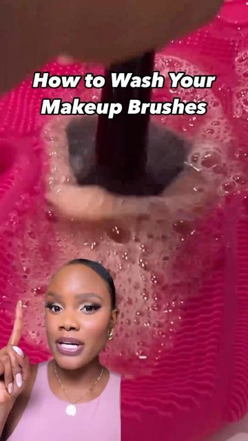 Lisa Joy on Instagram: "How to Wash Your Makeup Brushes without damaging the base of the bristles ✨☺️ #beauty #makeup #makeupbruhes #howtowashmakeupbrushes #reels #reelsinstagram" Makeup Brush Wash, Diy Makeup Brush Cleaner Recipes, How To Wash Beauty Blender, How To Wash Makeup Sponge, How To Clean Your Makeup Brushes, How To Clean Beauty Blender, How To Clean Makeup Brushes At Home Diy, Washing Makeup Brushes, Wash Makeup Brushes