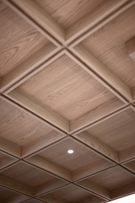 Landmark South — BEAN BURO Wood Grid Ceiling, Modern Coffered Ceiling, Carpentry Details, Terrazzo Bar, Coffer Ceiling, Ceiling Details, Millwork Details, Timber Ceiling, Green Mountains