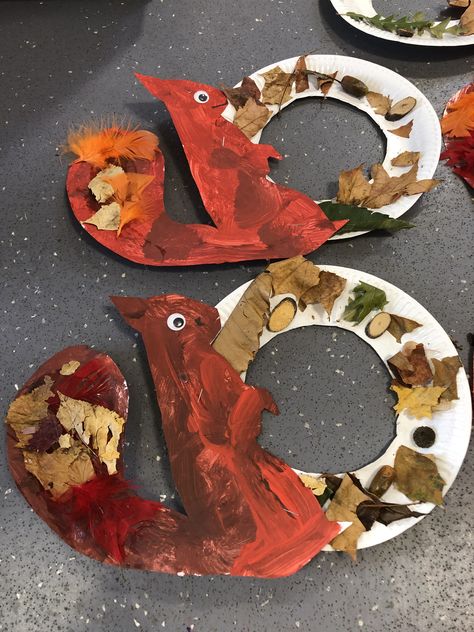 Paper Plate Squirrel Craft, Paper Plate Squirrel, Autumnal Crafts For Children, Autumn Ideas For Preschool, Squirrel Art Preschool, Autumn Childrens Crafts, Autumn Preschool Crafts, Squirrel Crafts Preschool, Autumn Crafts Preschool