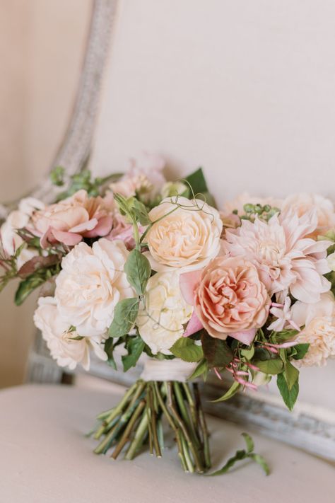 Italian inspired rustic yet elegant wedding inspiration at Sunstone Winery Elopement | Santa Ynez Wedding Inspiration Winery Elopement, Sunstone Winery, Santa Ynez Wedding, Italian Inspired Wedding, Pink Weddings, Santa Ynez Valley, Wedding Blush, Low Centerpieces, Elegant Wedding Inspiration