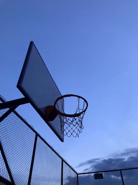 Basketball Blue Aesthetic, Portable Basketball Hoop, Blue Aesthetic Dark, Ball Aesthetic, Light Blue Aesthetic, Basketball Photography, Love And Basketball, Basketball Hoop, T B