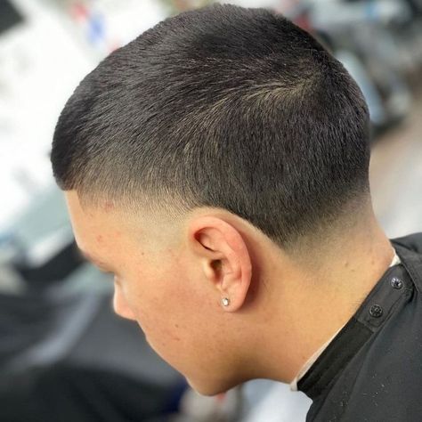 Shaved Sides Haircut, Bald Taper Fade, Shaved Side Haircut, Temp Fade Haircut, Bald Haircut, Boys Fade Haircut, Haircuts For Balding Men, Short Hair For Boys, Short Fade Haircut