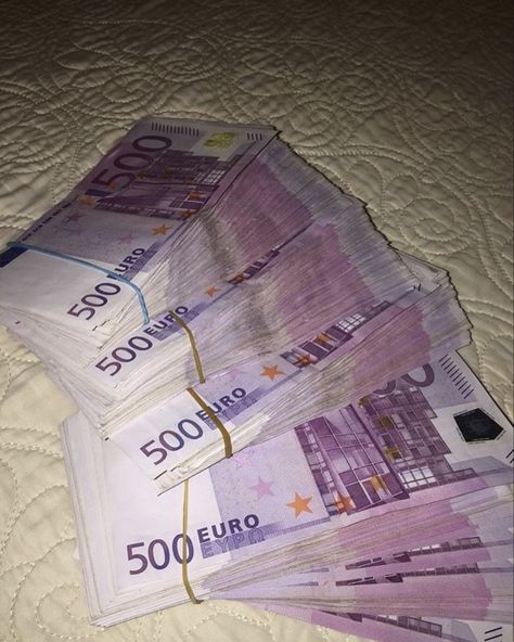 500 Euro, Being Broke, My Values, Money Goals, Money Transfer, Trading Signals, Money And Happiness, Make Money Fast, Money Cash