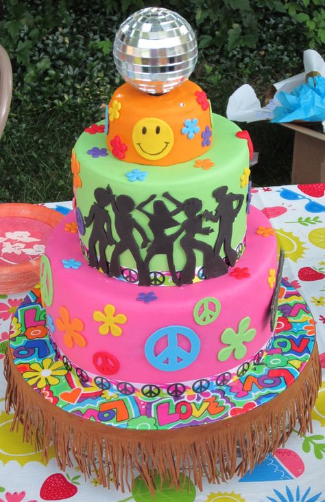 70s Birthday Cake - 70s cake I made for my sil's birthday. The disco ball is blurry because it was spinning.  Triple chocolate fudge cake with chocolate ganache filling, fondant covered, fondant accents. The disco ball was not edible (of course). :) 70s Cake, 70s Party Decorations, Hippie Cake, 70s Birthday, Disco Cake, Torte Creative, 70th Birthday Cake, Chocolate Ganache Filling, 70s Party