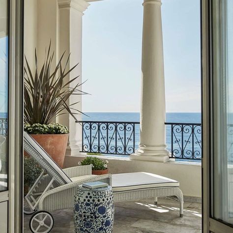 French Villas, French Villa, South France, Room With A View, Grand Hotel, Santorini, Beautiful Beaches, Outdoor Garden, You Choose