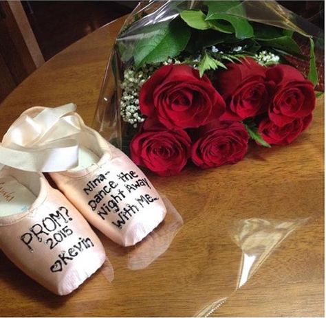 Promposal Ideas For Dancers, Dancer Promposal Ideas, Dance Hoco Proposals, Greys Anatomy Costumes, Proposal Ideas Disney, Hogwarts Brief, Dance Proposals, Formal Proposals, Promposal Ideas