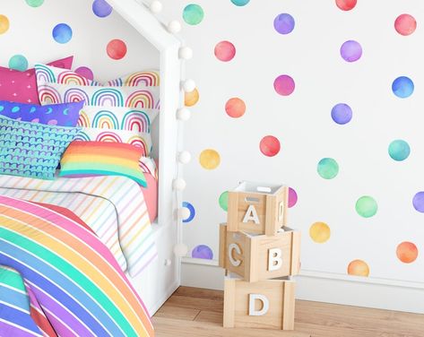 KennaSatoDesigns - Etsy Polka Dot Wall Mural, Rainbow Playroom Wall, Rainbow Decal Kids Room, Kids Mural Ideas Bedrooms, Rainbow Room Ideas, Polka Dot Accent Wall, Rainbow Room Kids Girl Bedrooms, Rainbow Toddler Room, Rainbow Bedroom Ideas Kids