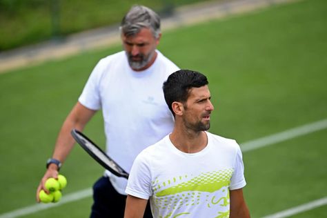 Croatian magazine reports how much Novak Djokovic pays coach Goran Ivanisevic Goran Ivanisevic, Jelena Jankovic, College Tennis, Tennis Techniques, Wimbledon Final, Tennis Legends, Coach Me, Tennis Player, Roger Federer