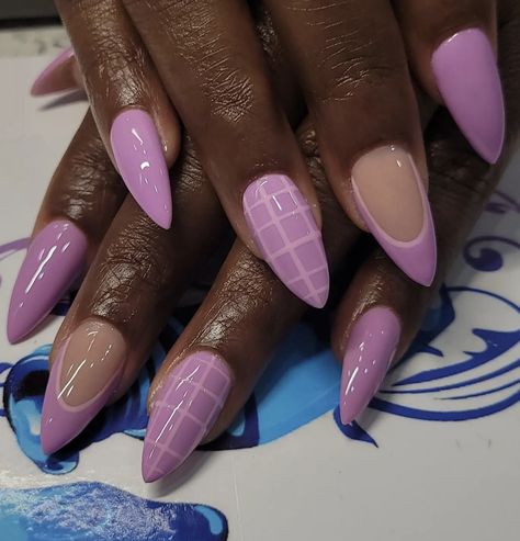 European Nails Trends 2024, Nails Lavender, Bee Nails, Naild It, Purple Nail Designs, Purple Nail, Short Acrylic, Short Acrylic Nails Designs, Nails Inspo