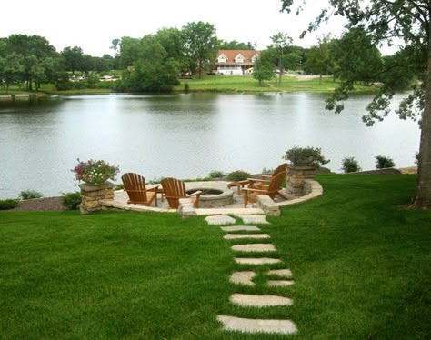 walkway Fire Pit Gallery, Stepping Stone Walkways, Lake Landscaping, Stepping Stone Paths, Taman Air, Walkway Landscaping, Fountains Backyard, Lake Ideas, Pond Landscaping