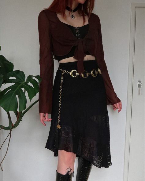 Whimsigoth outfit witchy fashion celestial moon belt whimsigothic Modern Vampire Outfit Casual, Whimsigoth Corset Outfit, Moon Belt Outfit, Whimsigoth Party Outfit, Y2k Whimsigoth Outfits, Moon Witch Outfit, Whimsy Goth Outfit Ideas, Whimsigothic Outfits Winter, Dark Whimsigothic Outfits