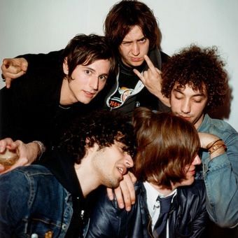 #thestrokes The Strokes Band, Albert Hammond, The Voidz, Juju On That Beat, Julian Casablancas, Cage The Elephant, Eddie Vedder, The Strokes, The Black Keys