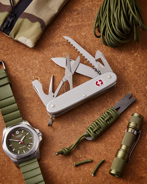 Victorinox Swiss Army Knife, Pocket Dump, Pocket Tool, Victorinox Swiss Army, Army Knife, Edc Knife, Edc Tools, Edc Gear, Long A