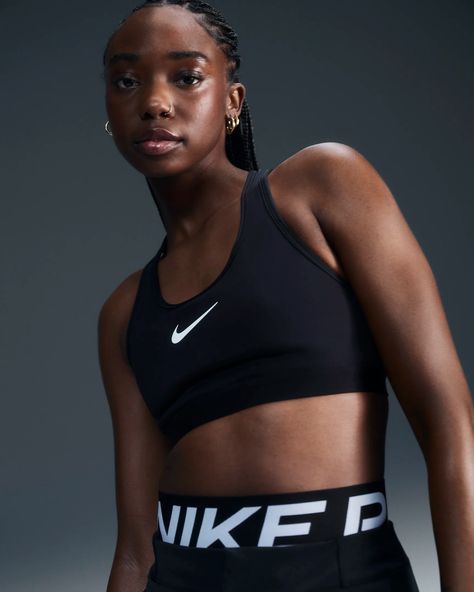 Nike Swoosh High Support Women's Non-Padded Adjustable Sports Bra. Nike.com Nike Sports Bra High Support, Nike Photoshoot, Nike Bra, Inspo Fits, Sports Bra Nike, 110 Pounds, Bra Nike, Petite Jacket, Nike Sports Bra