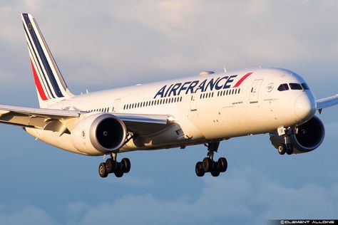 Air France Boeing 787-9 Dreamliner cn 38772 / 634 F-HRBE Boeing 787 9 Dreamliner, 787 Dreamliner, Boeing 787 Dreamliner, Boeing 787, Air France, Aircraft, France, Quick Saves