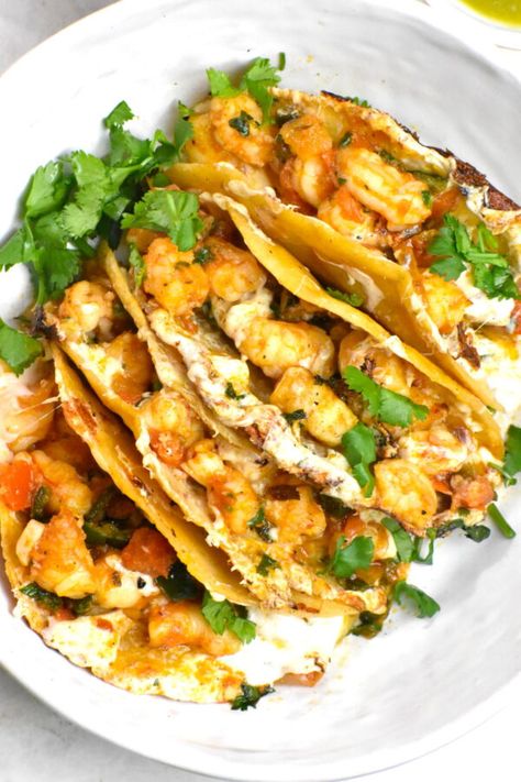 Tacos Gobernador Tacos Gobernador, Cheesy Shrimp, Quick Guacamole, Taco Tuesday Recipes, Wonton Tacos, Tuesday Recipes, Chili Lime Shrimp, Grilled Fish Tacos, Grilled Fish Recipes