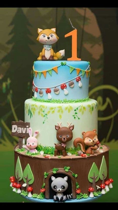 Deer, Chipmunk, Bunny, Raccoon & Fox Woodland Animal with Mushroom Bunting Cake (Davi) Forest Animals Cake, Woodland Birthday Cake, Mushroom Cupcakes, Animals Cake, Animal Birthday Cakes, Woodland Cake, Forest Birthday, Baby Shower Woodland Theme, Animal Cakes