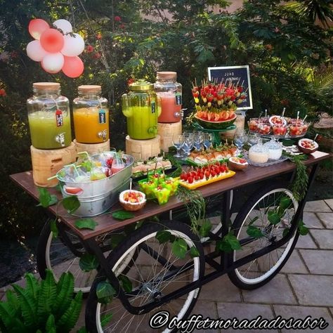 Catering Food Displays, Buffet Table Decor, Lake House Food Ideas, Lake Food Ideas Summer, Party Food Buffet, Catering Ideas Food, Food Ideas Summer, Lake Food Ideas, Summer Corn Salad