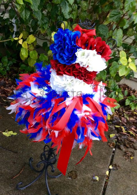 Floral tutu dress patriotic feather dress flower by LaPetiteTutus Parade Outfit, Feather Tutu, Flower Tutu, America Pride, Pageant Outfits, Patriotic Dresses, Outfit Photo, Girls Tutu Dresses, Hair Bow Clip