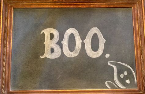 Halloween Boo Ghost Chalkboard Art 2016 Ghost Chalkboard Art, Halloween Chalkboard Art Easy, Halloween Chalkboard Ideas, Chalkboard Fall, Halloween Chalkboard Art, Summer Chalkboard Art, Window Halloween, Summer Chalkboard, Chalkboard Art Diy