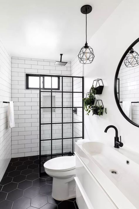 Bathroom Black And White Ideas, Shower Floor Tile Ideas Farmhouse, White Bathroom With Black Floor, Bathroom With Black Floor Tiles, Modular Bathroom Design, Bathroom Ideas Black Floor, Black And White Floor Bathroom, Black White And Grey Bathroom Ideas, Bathroom With Black Floor