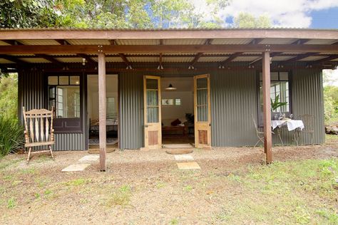 The Tin Shed - Byron hinterland - Cabins for Rent in Nashua, New South Wales, Australia Tin Shed, Farm Shed, Tin House, Shed Home, Backyard Shed, New South Wales Australia, Shed Homes, Shed Design, Tiny House Cabin