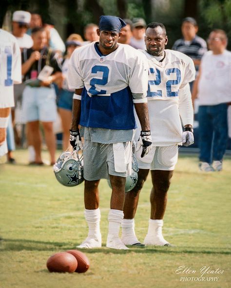 Cool Football Pictures, Dallas Cowboys Players, Dallas Cowboys Football Team, Emmitt Smith, Nfl Football Pictures, Deion Sanders, How Bout Them Cowboys, Nfl Photos, Cowboys Nation