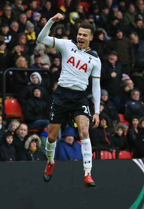 Dele celebrates his second for Spurs away at Watford. Match ended 4-1. 1 /1/17 Dele Alli Tottenham, Dele Ali, Vibes Moodboard, Dele Alli, Spurs Fans, Tottenham Hotspur Football, Tottenham Hotspur Fc, North London, Tottenham Hotspur