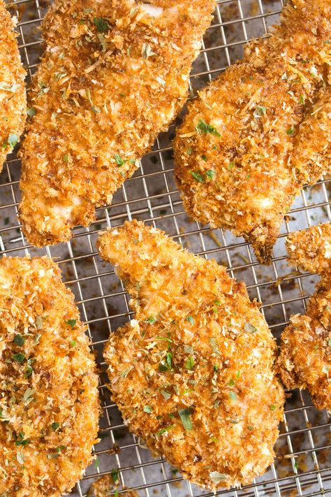 Panko Crusted Chicken Breast, Crispy Baked Chicken Breast, Baked Breaded Chicken Breast, Panko Breaded Chicken Breast, Baked Panko Chicken, Panko Breaded Chicken, Fried Chicken Breast Recipe, Baked Breaded Chicken, Panko Chicken