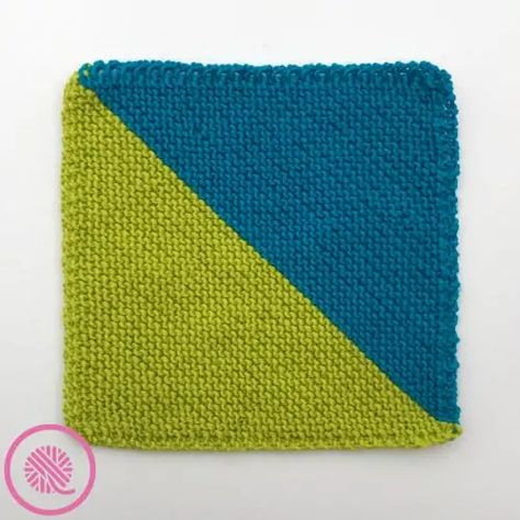 Needle Knit This Colorful C2C Mock Mitered Square Like a Pro Geometric Knitting Pattern, Knitted Blanket Squares, Mitered Square, Knitting Patterns Free Blanket, Rope Projects, Knitting Help, Knitting Patterns Free Sweater, Knitting Stitches Tutorial, Knitting Patterns Free Scarf