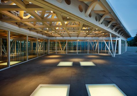 Aspen Art Museum, Aspen, CO; designed by Shigeru Ban Shigeru Ban Architecture, John Pawson Architect, Artwork Museum, Aspen Art Museum, Aspen Art, Shigeru Ban, Timber Architecture, Aspen Colorado, Woven Wood