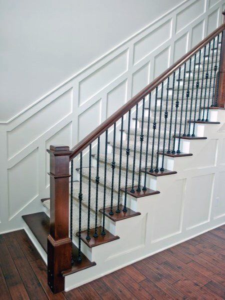 30+ Best Chair Rail Ideas - Molding Trim Interior Designs #chairrailmouldingdesigns Staircase Molding, Oak Newel Post, Stair Newel Post, Stairs Trim, Basement Stairs Ideas, Stair Posts, Staircase Railing, Handrail Design, Iron Staircase