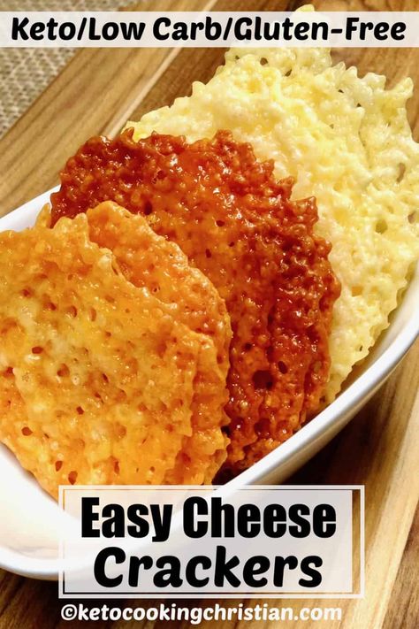 Easy Cheese Crackers, Low Carb Crackers, Low Carb Low Fat Recipes, Cheese Crisps, Keto Cheese, Best Low Carb Recipes, Easy Cheese, Baked Cheese, Cracker Recipes