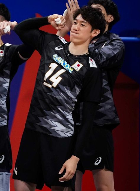 Yuki Ishikawa Volleyball, Yuki Ishikawa Casual Outfit, Ishikawa Yuki, Volleyball Posters, Yuki Ishikawa, Volleyball Wallpaper, Japan Volleyball Team, Mens Volleyball, Oh Captain My Captain