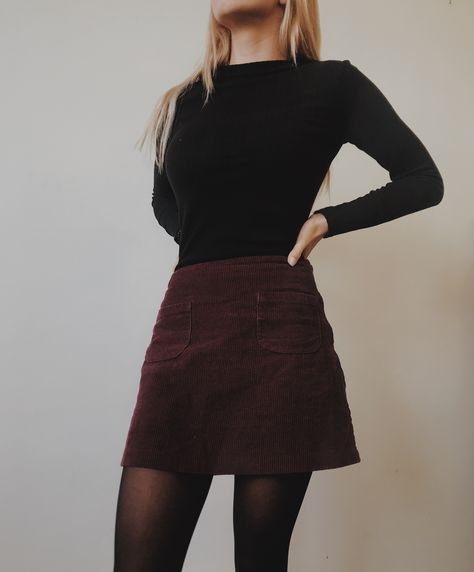 Maroon Corduroy Skirt Outfit, Brown Courdory Skirt Outfit, Courdory Skirt Outfits, Black Corduroy Skirt Outfit, Corduroy Mini Skirt Outfit, Brown Corduroy Skirt Outfit, Cord Skirt Outfit, Cordoroy Skirt, Winter Dates