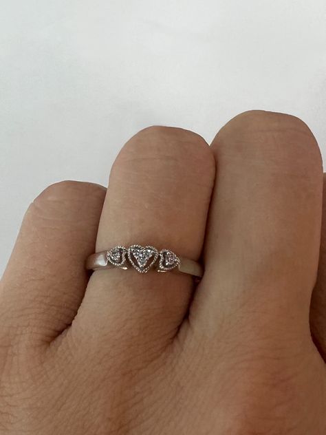 Promis Ring Aesthetic, Aesthetic Engagement Ring Silver, Alt Promise Rings, Aesthetic Promise Rings Silver, Purity Ring Aesthetic, Simple Promise Rings For Her Silver, Ring Jewelry Aesthetic, Heart Ring Aesthetic, Promise Rings Aesthetic