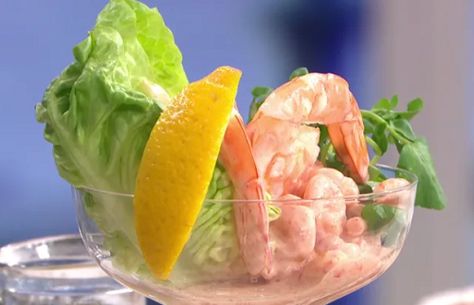 John Torode classic prawn cocktail with Marie Rose sauce recipe on This Morning – The Talent Zone Rose Sauce Recipe, Marie Rose Sauce, Cocktail Sauce Recipe, Prawn Dishes, Prawn Salad, Seafood Cocktail, Recipes Salads, Coctails Recipes, Prawn Cocktail