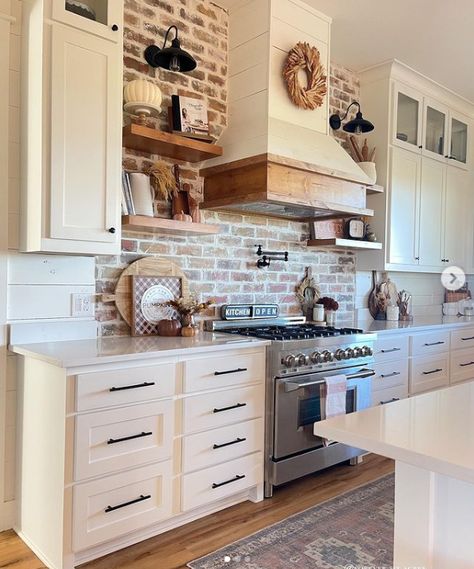 Real Posts, Brick Kitchen Backsplash, Brick Backsplash Kitchen, Instagram Posting, Brick Kitchen, Brick Backsplash, Kitchen Colour Schemes, Farmhouse Kitchen Design, Kitchen Farmhouse