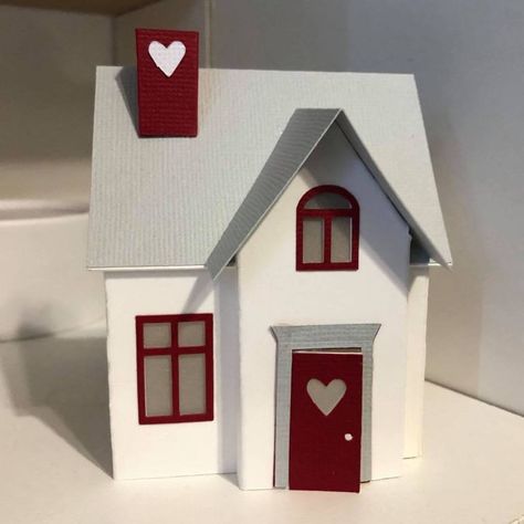 Make Your Own Country Cottage - A Cottage in the Forest 3d Paper House Template, Diy Doll Room, 3d Paper Houses, Primitive Houses, Cottage In The Forest, Paper House Template, Cardboard Cat House, House Template, Pottery Houses