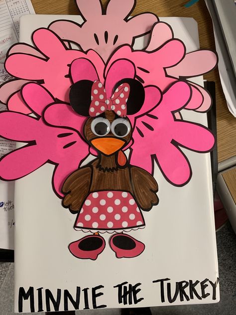 Disuse The Turkey, Minnie Mouse Disguised Turkey, Disguise A Turkey Minnie Mouse, Turkey Disguise Project Minnie Mouse, Minnie Mouse Turkey Disguise, Turkey Disguise Printables, Disguise A Turkey Ideas Kids, Disguised Turkey, Turkey Board