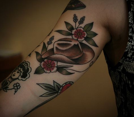 Cowboy Boot Tattoo, Cowboy Hat Tattoo, Western Motifs, Hat Tattoo, Cowgirl Tattoos, Cowboy Tattoos, Traditional Tattoo Inspiration, Traditional Tattoo Flowers, Country Tattoos