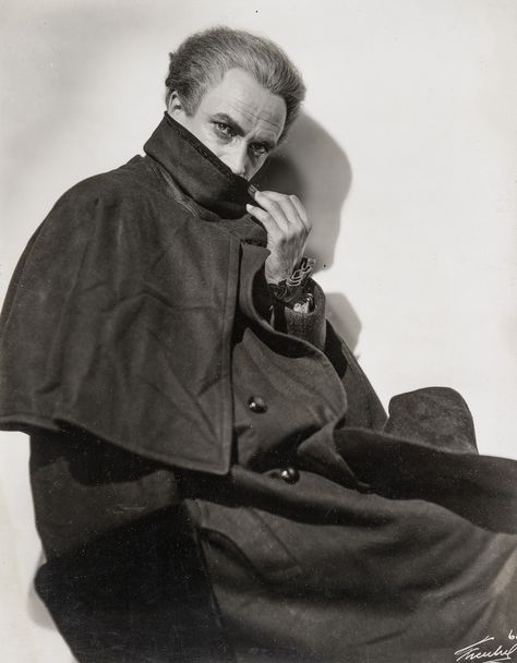 Conrad Viedt, Grand Guignol, Conrad Veidt, The Man Who Laughs, Strange Family, Silent Films, Monster Movies, Blind Girl, Silent Film Stars