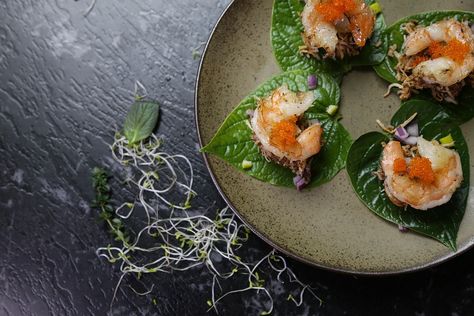 Our 5 Favourite Restaurants in Bangkok Betel Leaf, Buah Naga, Avocado Health Benefits, Melbourne Food, Thailand Food, Sydney Food, Thai Cooking, Mood Food, Thai Dishes