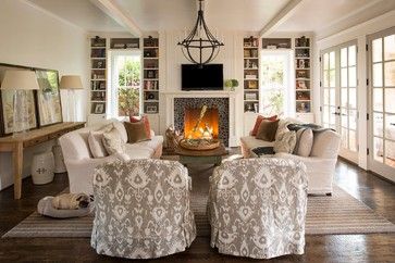 Mediterranean Style Homes Design Ideas, Pictures, Remodel and Decor                            Love this fireplace! Fireplace Cabinet, Traditional Family Room, Fireplace Tile Surround, Sala Grande, Mediterranean Style Homes, Condo Ideas, Cottage Living Rooms, Fireplace Surround, Cabinet Ideas