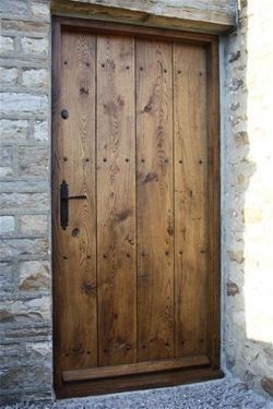 Rustic Entry Doors, Entrance Wood Door, Dutch Doors Exterior, Rustic Doors Interior, Rustic Wood Doors, Rustic Front Door, Cabin Doors, Entrance Door Design, Rustic Doors