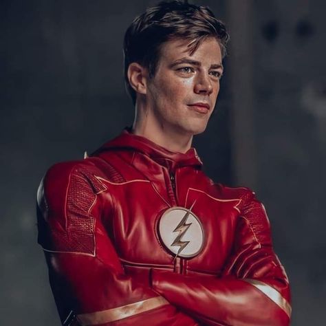 Flash Season 4, Flash Characters, Spiderman Wallpaper, Flash Comics, Flash Barry Allen, The Flash Grant Gustin, The Flash Season, Dc Icons, Marvel Icons