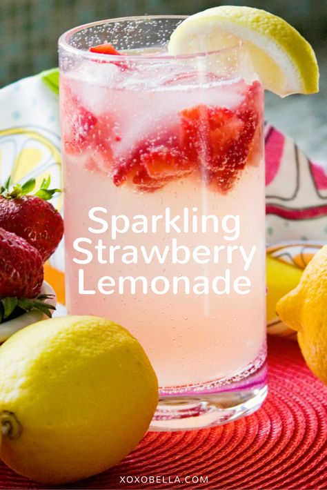 How To Make Sparkling Lemonade, Strawberry Sparkling Water Drink, Sparkling Lemonade Recipe, Sparkling Lemonade Non Alcoholic, Sparkling Drinks Non Alcoholic, Sodastream Recipes, Strawberry Lemonade Punch, Sparkling Water Recipes, Sparkling Strawberry Lemonade