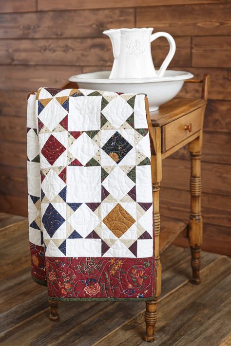 Missouri Star Quilt Pattern, Missouri Quilt Tutorials, Missouri Star Quilt Company Tutorials, Missouri Star Quilt Tutorials, Baby Quilt Size, Layer Cake Quilt Patterns, Missouri Quilt, Table Quilt, Star Quilt Pattern