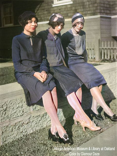 Women of Color - Rarely Seen Photographs | Glamour Daze 3 People Costumes, Radium Girls, Flapper Girls, 1920 Women, 1920s Women, African American Museum, Flapper Dresses, Sassy Women, 20s Fashion